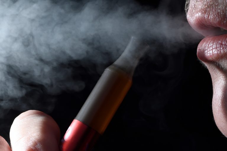 Newswise: Johns Hopkins Finds Thousands of Unknown Chemicals in E-Cigarettes